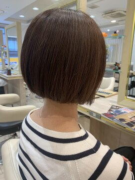 アッシュ 仙川店(Ash) ナチュラルボブ 前下がりボブ 刈り上げショート30代40代50代60代