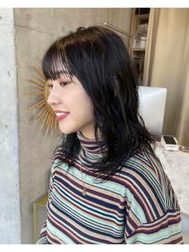 オルセン(OLSEN) ミディアムパーマ ミディアムレイヤー