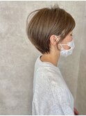 丸みのあるミニショート