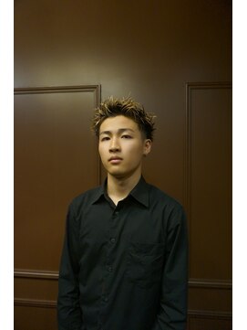 マチルダ(Matilda) ツーブロックスパイキーショート