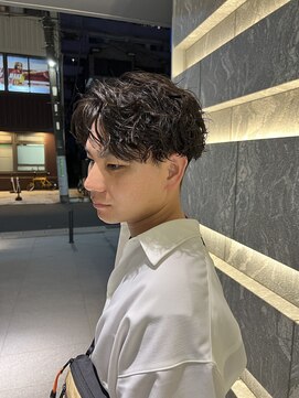 カケル(×.) 大人スイングパーマ/メンズパーマ