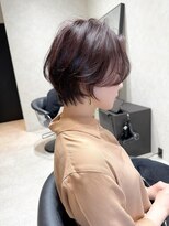 セラ(cella)&nbsp;大人ショート/40代/くびれ/白髪ぼかし【岡村大介】