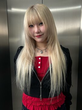 ピア ヤクイン(Pia Yakuin) ホワイトブロンド×シールエクステ スーパーロング