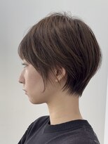 ビュートヨナカ(VIEW TOYONAKA)&nbsp;30代/小顔カット/コンパクトショート/オリーブグレージュ/豊中