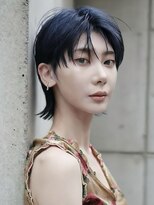 キャロルガーデンズ ボコカ 表参道(Carroll Gardens bococa)&nbsp;ブルーブラック ブリーチカラー 青色 毛流れショート