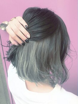 ランプ ヘアー(lamp hair)の写真/【インナーブリーチ+イルミナorTHROWカラー¥12100】おしゃれGirlsが集まるlamp hairで可愛くイメチェン★