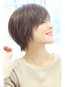 ラグエル(RAGUEL) 30代～50代のスッキリ丸みショート