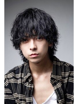 オーシャントーキョー ホワイト 原宿(OCEAN TOKYO WHITE) ミディアムウルフ