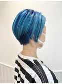 ショートヘア/ブリーチカラー/シアンブルー