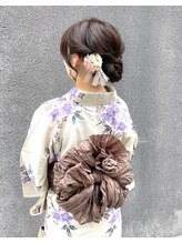 マノハル(MANOHARU) ロングシニヨン　大人アレンジ　浴衣へこ帯お花帯結び