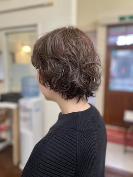 ティーズヘアイナガキイヴピアジェ 無造作＿ふんわり＿デザインパーマ