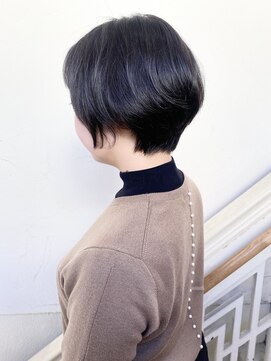 モリオ フロム ロンドン 成増店 【morio成増/一戸】大人可愛い丸みショートボブ