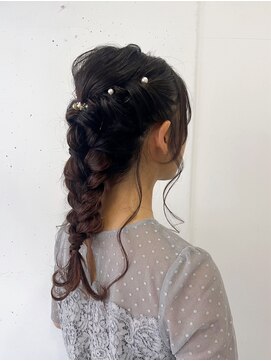 リッチアンドアンジー(RICCI&ANGIE) 大人可愛い　ガーリー　編み込み　パーティーヘアセット