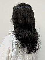 アヤラ オーガニックアンドスパ 東船橋店(AYALA)&nbsp;【江添茉友】モノトーン×波巻き