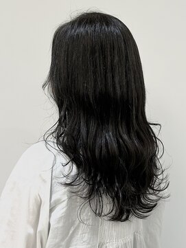 アヤラ オーガニックアンドスパ 東船橋店(AYALA) 【江添茉友】モノトーン×波巻き