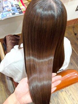 ル コワン ククー(Le coin coucou) 酸性ストレート