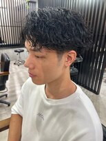 メンズ リコ(MEN'S RICO) 波巻きスパイラルセンターパートメンズパーマ【大和】