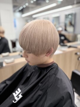 メンズペレ 渋谷(MEN'S PELE) スペインカール/スパイキーショート/ブルーブラック/渋谷