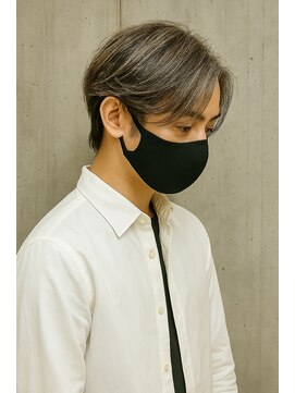 ロハスバイケンジ(LOHAS by KENJE) メンズ白髪ぼかしハイライト×センターパート　小田急相模原