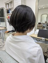 イルヘアーガーデン(illu hair GARDEN) 黒髪でも軽やかに見えるショートボブ◇