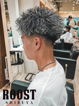 ルースト 渋谷店(ROOST) スパイキーショート/ホワイトハイライト