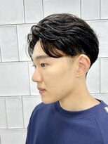 メリケンビューティーパーラー コウベ(MERICAN BEAUTY PARLOR KOBE)&nbsp;メンズカットニュアンスセンターパートフェードショート