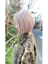 テラ 仙台(Tera)&nbsp;ピンクホワイト ホワイトベージュ