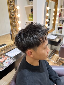 コワファースト  させぼ五番街店(COIFF1RST) スパイキーショート☆