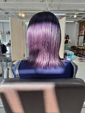 リリ(LILI) シャドールーツ