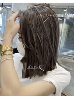 イェッカ(YECCA)&nbsp;ハイライト＊ミルクグレー