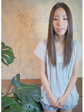 ヘアーアトリエ トムボーイ(hair aterie TOM BOY) ナチュラルストレート