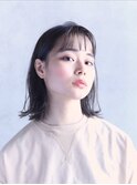 耳かけ外ハネボブ×グレージュ×シースルーバング