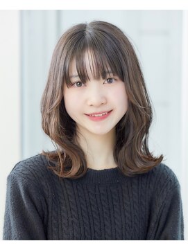 ミチオ ノザワ ヘアサロン ギンザ(Michio Nozawa HAIR SALON Ginza) 【池上まさよし】ぶつ切りボブ#地毛風#外ハネ波カール