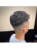 スキンフェード×形状記憶パーマ