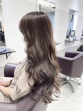 ジゼル 博多筑紫口店(GiseL) オトナの雰囲気【博多駅筑紫口】@halu_the_world