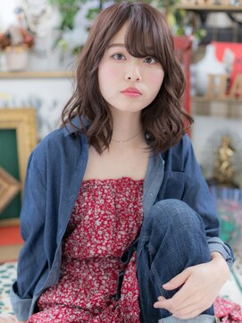 カバーヘア ブリス 上尾西口店(COVER HAIR bliss) くせ毛風ゆるふわカール斜めバングこなれヘアc5上尾20代30代40代