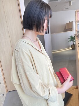 イノセントヘア(innocent.hair) 切りっぱなしボブアッシュカラー