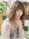 オリーブカラーくせ毛風前下がりふわミディc5浦和20代30代40代
