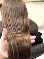 スピラ(SPiRA)&nbsp;アッシュベージュ艶カラー×髪質改善ULTOWA