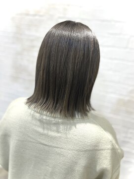 クロエ バイ ラヴィズム 寺尾店(CLOE by LUVISM) アッシュグレージュ