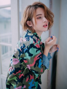 アメリエギャルソン 武蔵浦和店(amelie et garcon) 無造作ウェーブがおしゃれな伸ばしかけボブ [amelie 武蔵浦和]