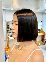 イチエ(ICHIE)&nbsp;上品な艶感で好印象を叶える切りっぱなしボブ