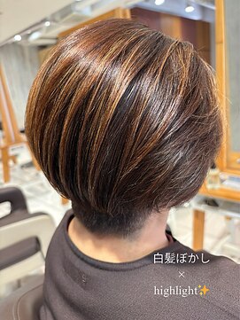 アース 武蔵境店(HAIR & MAKE EARTH) 白髪はもう隠さない。おしゃれを格上げするアクセントに。