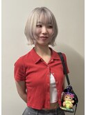 ホワイトベージュ