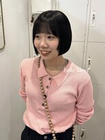 エイチ(H)&nbsp;ウルフパーマクラゲカットクラゲヘアーエンドカラーネオウルフ