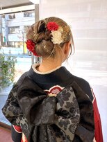 ビアッシュ(Biasshu)&nbsp;大人可愛いカチモリリボン