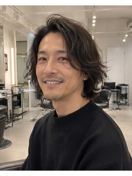 エープラス(A+) ミディアムパーマ