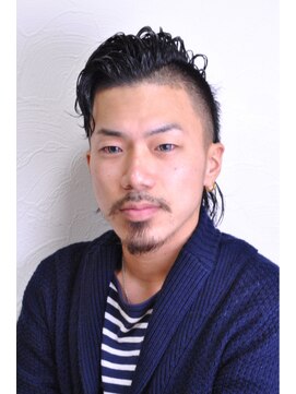 ズーカヘアー(Zu cA HAIR) Zu-cA 武骨 ロックな大人モヒカンツーブロック