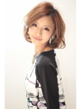 ラ ブーケ 中川中島店(La Bouquet) 大人ショートボブピンクアッシュ