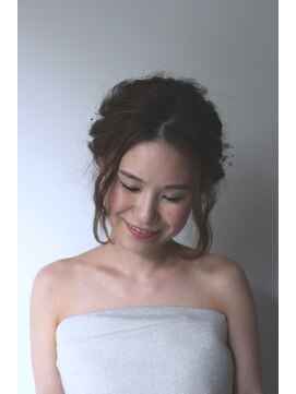 アトリエサニーデイ(atelier SUNNY DAY) 編みこみ/三つ編み/ヘアアレンジ/ヘアセット/ヘアメイク/メイク